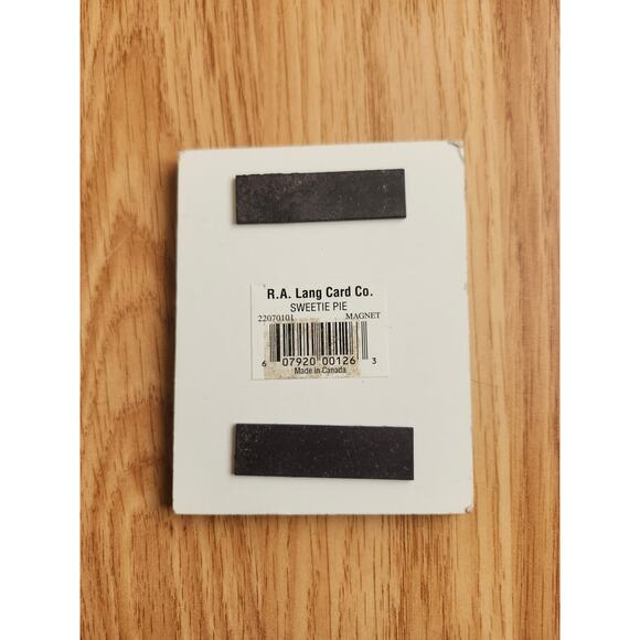 Sweet As Pie 3D Magnet by R.A. Lang Card Co Farmhouse Kitchen Wall Decor Canada - Picture 6 of 7